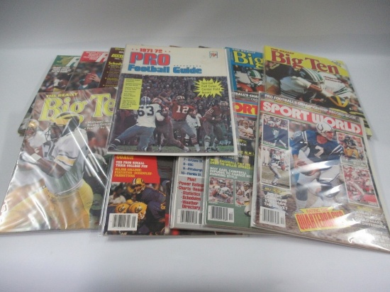 College/Pro Football Vintage Magazine Lot