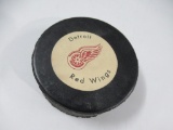 Vintage (1960s/70s) Rawling Detroit Red Wings Puck