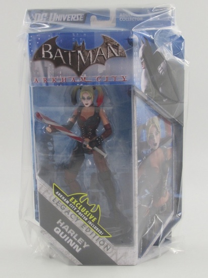 DC Universe Batman Arkham City Harley Quinn Legacy Edition Figure