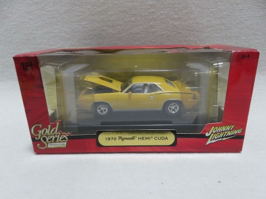 Johnny Lightning 1970 Plymouth Hemi Cuda Die-Cast Vehicle