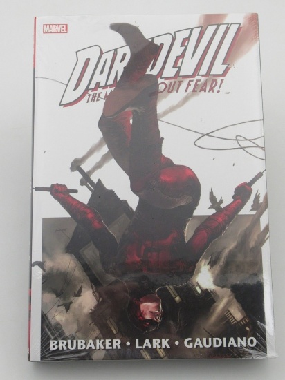 Daredevil Marvel 2022 Omnibus Vol 1 Ed Brubaker 3rd Edition SEALED