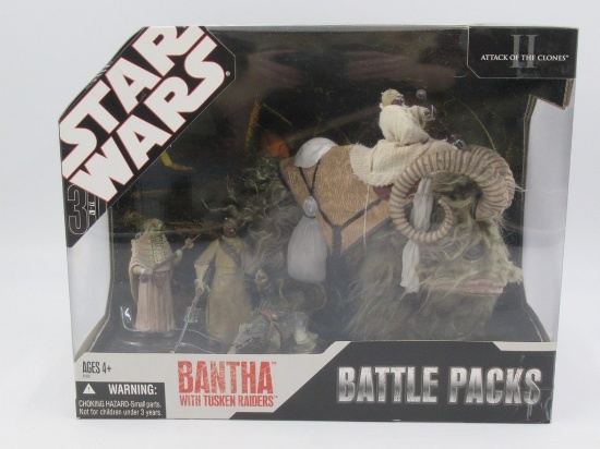 Star Wars Bantha w/Tusken Raiders Figure Set