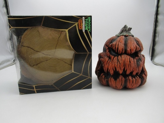 Spooky Town Stump Display + Pumpkin Head Figurine