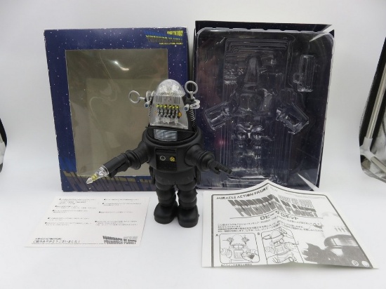 Forbidden Planet Robby the Robby Miracle Action Figure