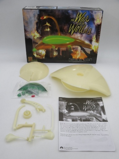 War Of The Worlds - Martian War Machine Model Kit