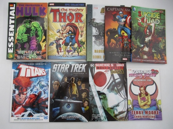 Graphic Novel/Trade Paperback Lot