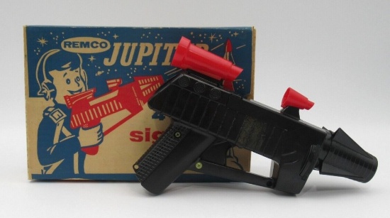 Vintage Remco Jupiter 4 Color Signal Gun Style #600 w/Box