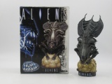 Aliens Queen Extreme Headknockers Figurine/NECA