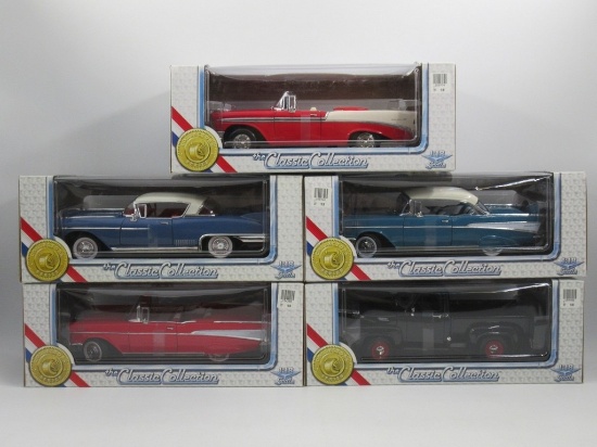 1950s Chevy/Ford 1:18 Scale Die-Cast Car/Truck Lot