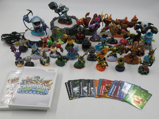 Skylanders Figures + Game and More Lot/Nintendo Wii/Giants/Swap Force