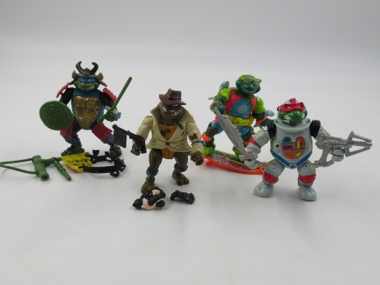 Teenage Mutant Ninja Turtles Disguise Turtles Set of 4/1990