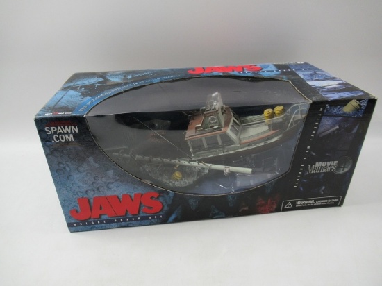 Jaws Deluxe Boxed Playset McFarlane Movie Maniacs