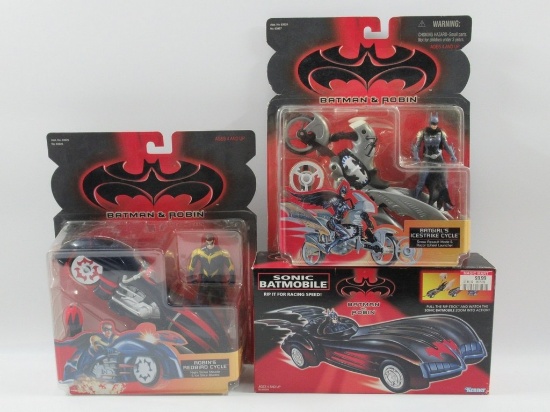 Batman & Robin Figures & Sonic Batmobile Lot of (3)