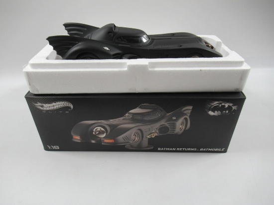 Batman Returns 1:18 Scale Hot Wheels Elite Die-Cast Batmobile