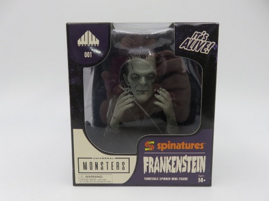 Frankenstein Spinatures Figure - Waxwork 2020 Universal Monsters Turntable Bust