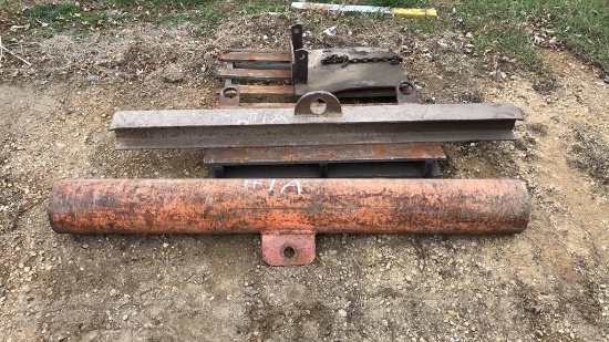 Assorted spreader bars and lifting apparatus