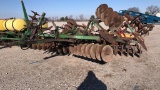 John Deere H1120 16' Disc,