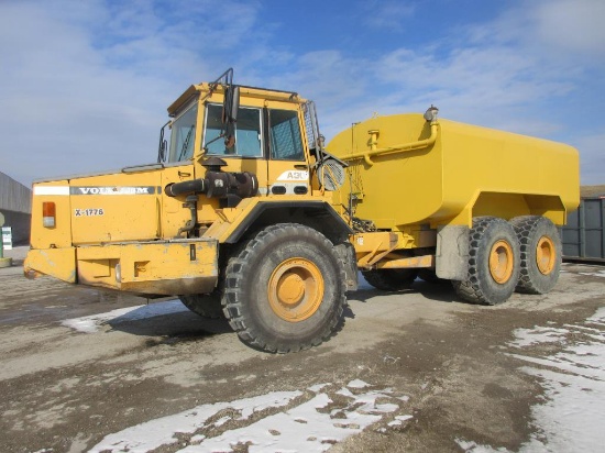 1993 Volvo A30 Water Truck,