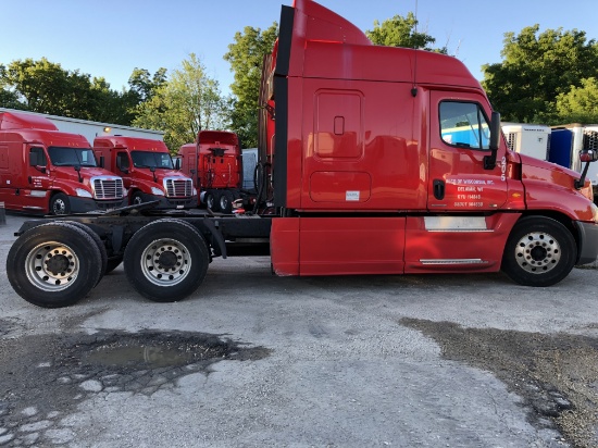 2012 Freightliner Cascadia Truck Tractor,