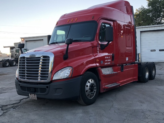 2014 Freightliner Cascadia Truck Tractor,