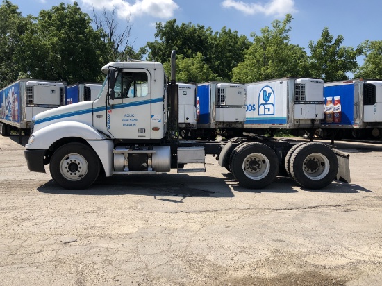 2003 Freightliner Columbia Truck Tractor,