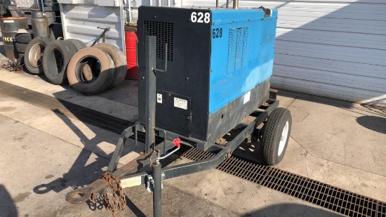 2004 Miller Big Blue 400D welder,