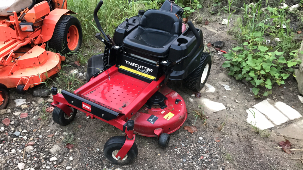Toro zero turn z4200 sale