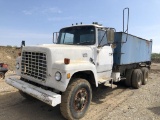 Ford L8000 Water Truck,