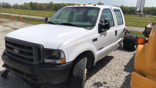 2004 Ford F350 Crew Cab Pickup Truck,