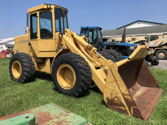 Deere 544C Rubber Tired Loader,