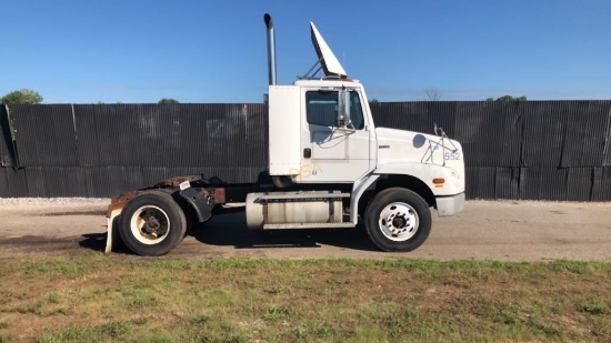 2000 Freightliner FL112 Truck Tractor,