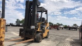 Cat C6000 Forklift,