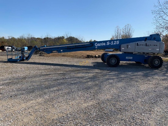 2000 Genie S125 Boom Lift,