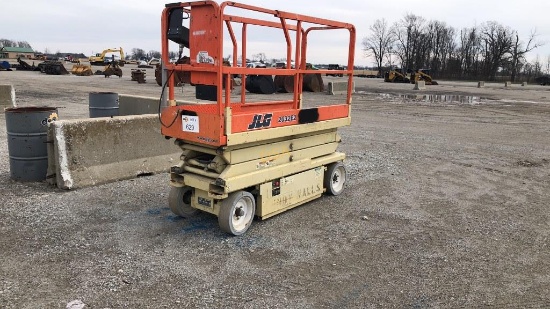 JLG 2032-E2 Scissor Lift,