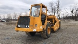 Deere 762 Scraper,