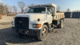 1998 Ford F800 Dump Truck,