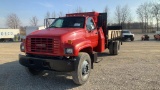 2000 GMC C7H042 Stakeside Flatbed Dump Truck