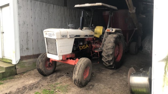 Case 1410 Tractor,