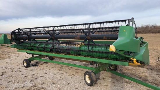 John Deere 925 25' Grain Platform,