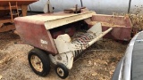 International 440 Square Hay Bailer,