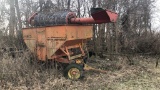 Gravity Wagon with Cleaning Auger