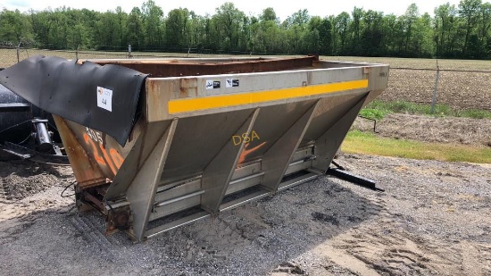 Henderson Hydraulic Salt Spreader Bed