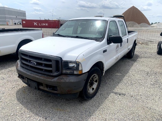 2004 Ford F350 Crew Cab Pickup,