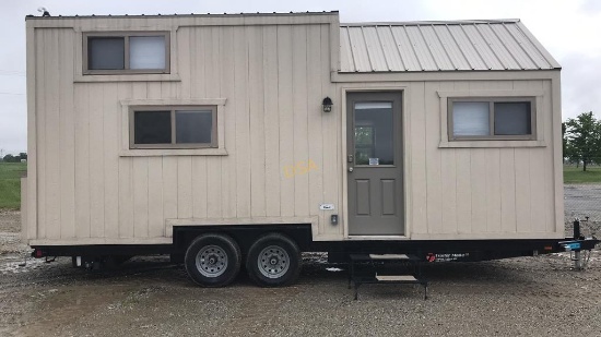 2017 Custom Built Tiny House (Pearl),