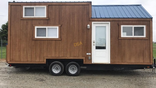 2017 Custom Built Tiny House (Lodge),