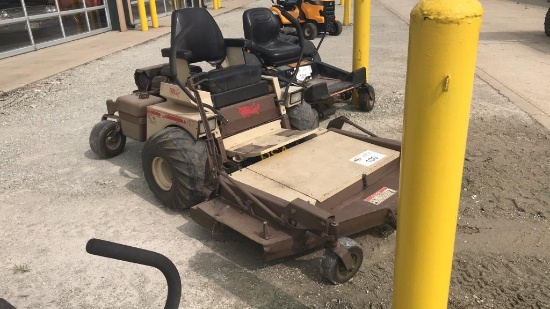 Grasshopper 720K Zero Turn Riding Lawn Mower,