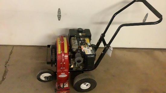 Industrial Plus LB8621PRL Leaf Blower,
