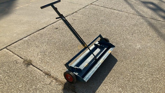 Active Magnetics 38" Lawn Magnet