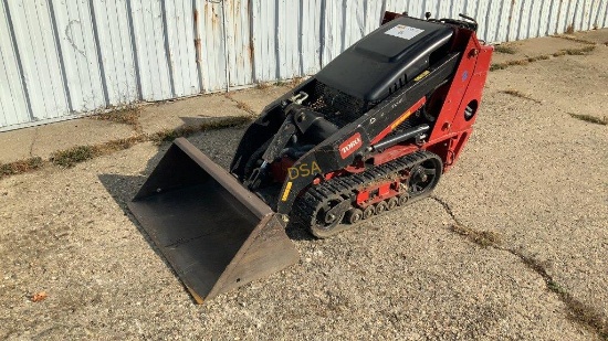 20015 Toro Dingo  TX 427  ( 22321) Skid Loader,