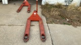 BT Lifters, L 2000U Hand Pallet  Jack,4500#